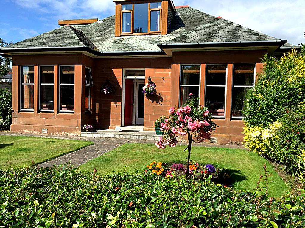 Blackburn Villa B&B