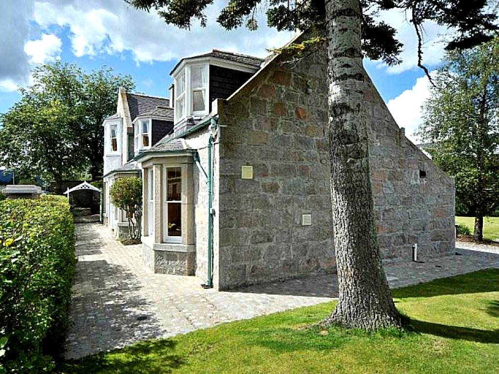 Schoolhouse Ballater B&B