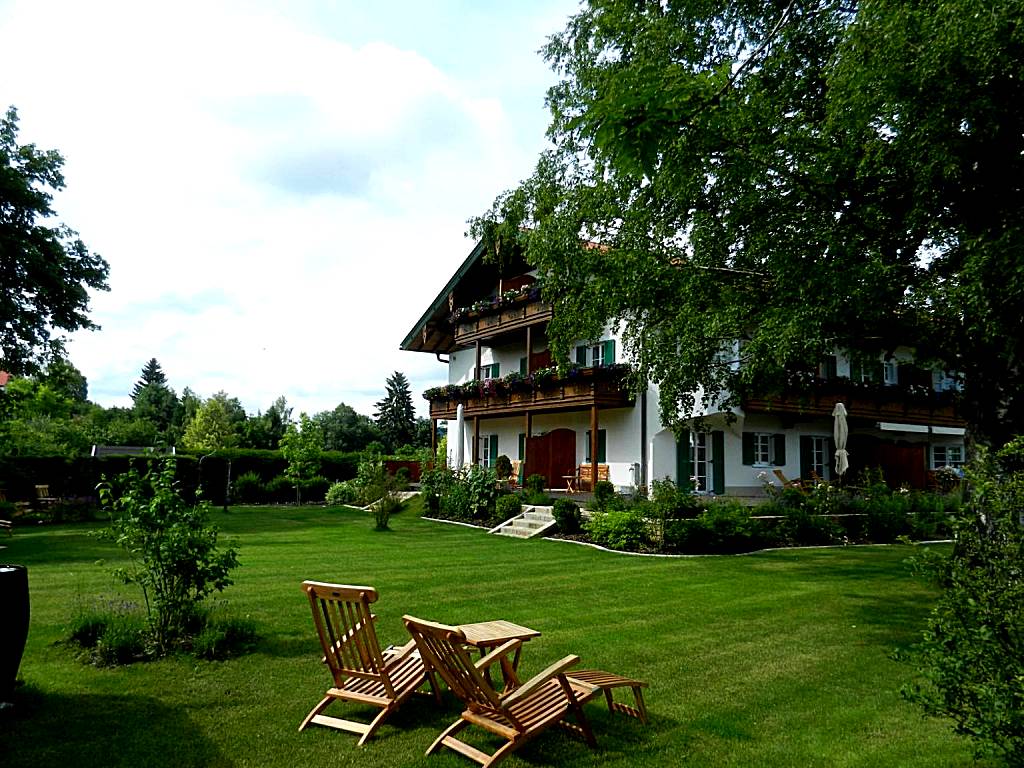 Landhaus Marinella Hotel Garni (Bad Wiessee) 