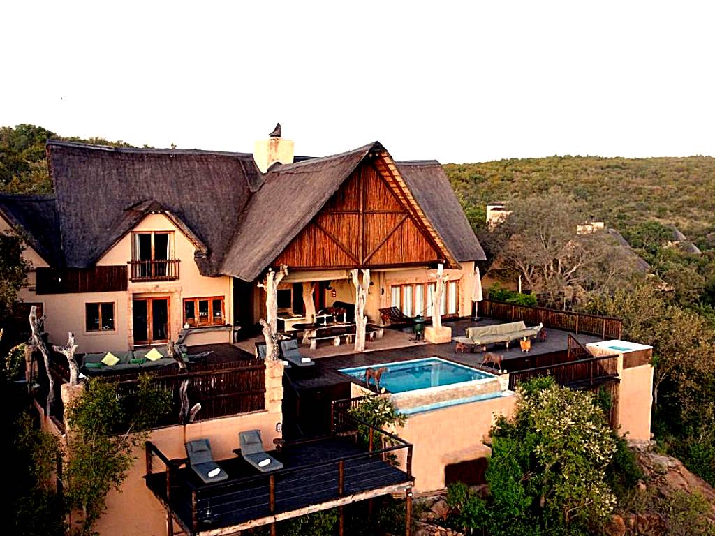 Phumelelo Lodge