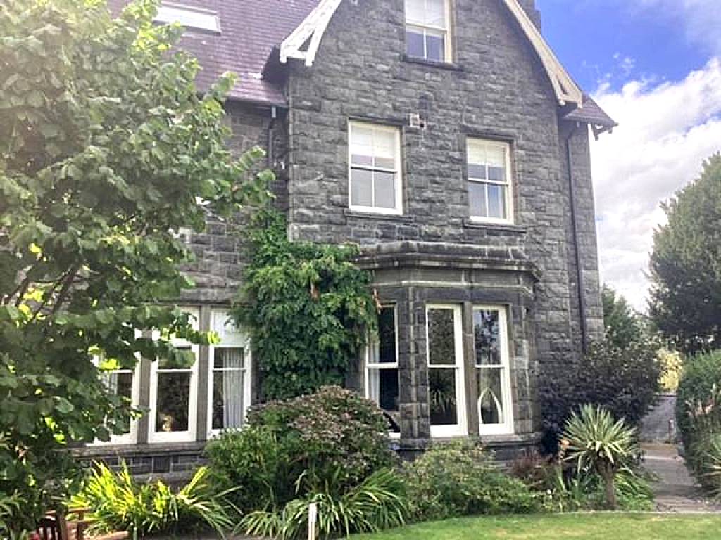 Brynffynnon Boutique Bed and Breakfast