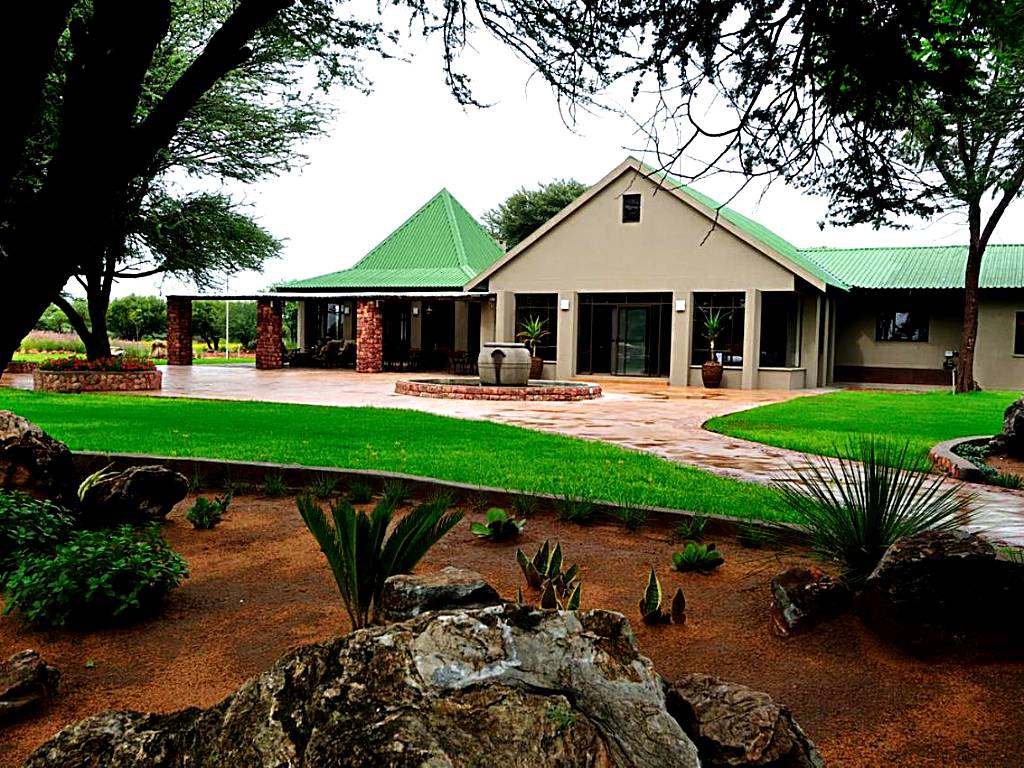 Otjiwa Safari Lodge