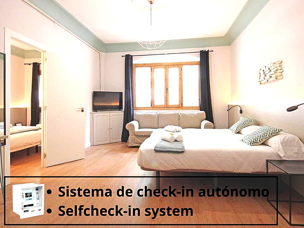 Regina Selfcheck-in Smart Rooms