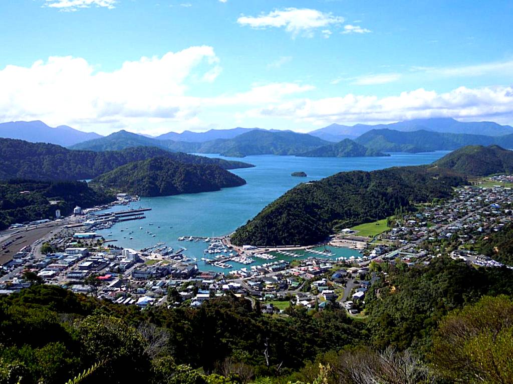 Close to Picton Town