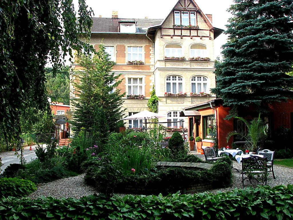 Anno 1900 Hotel Babelsberg