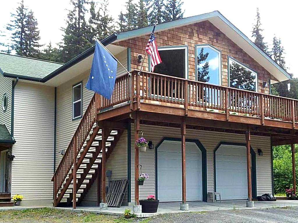 Glacier Creek Lodging