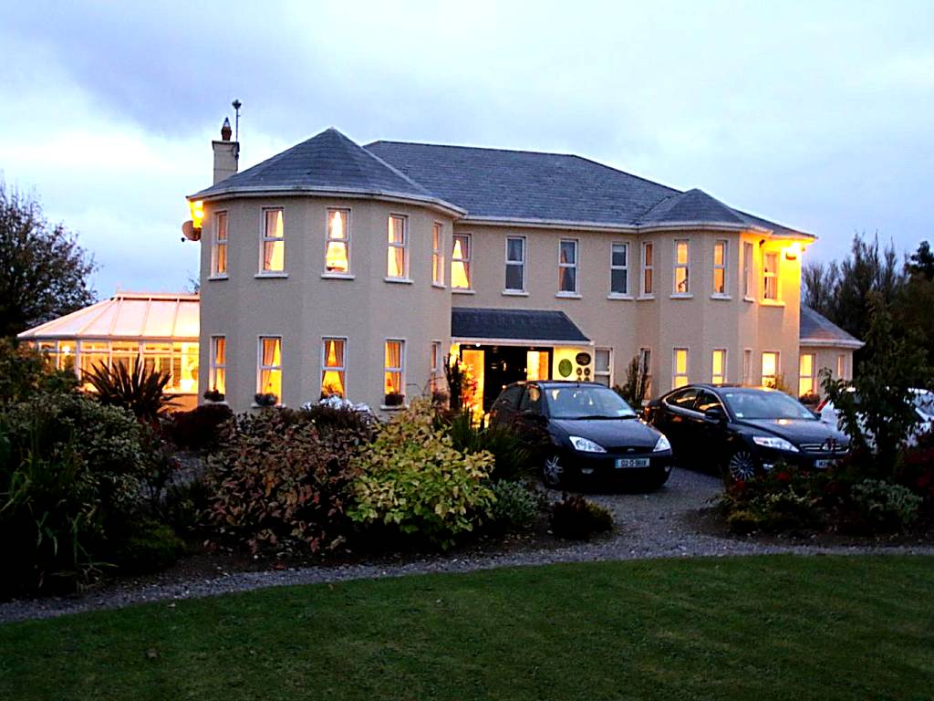 Brook Manor Lodge