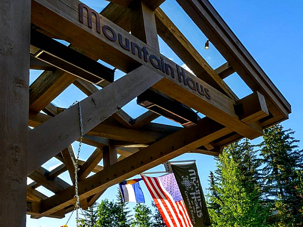 Vail's Mountain Haus at the Covered Bridge (Vail) 