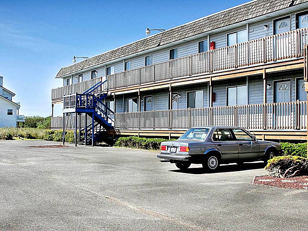 Ocean Surf Condos (Ocean Shores) 