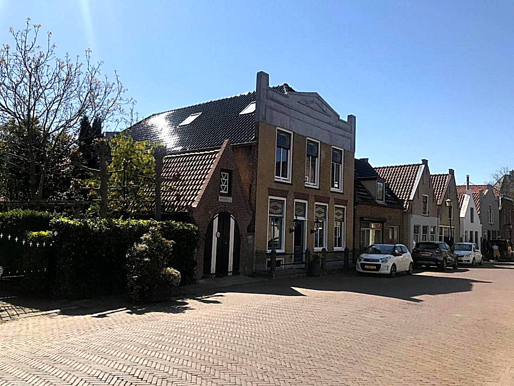 B&B Logeren bij de burgemeester (Stad aan ʼt Haringvliet) 