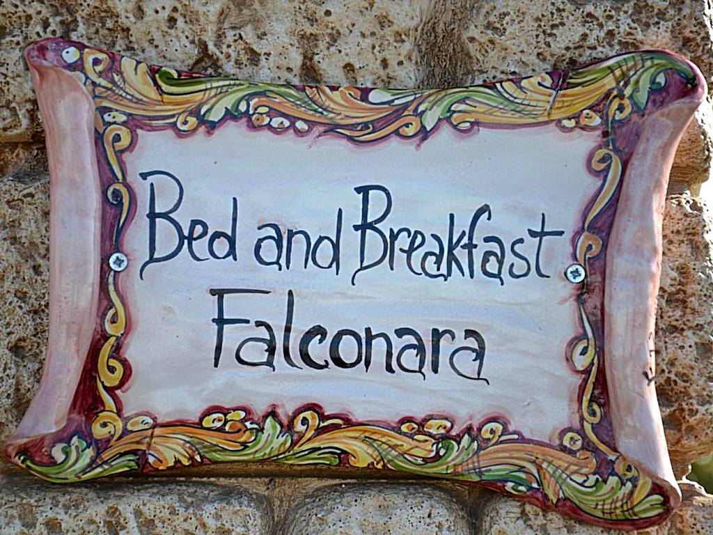 B&B Falconara